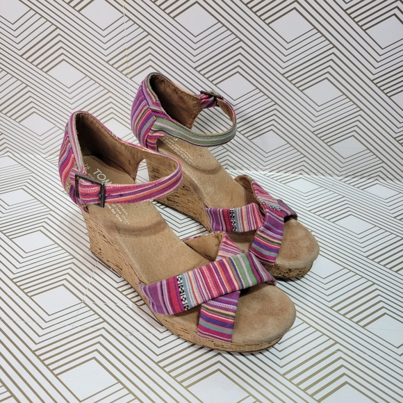 Toms Shoes - Toms Sienna Women's Multicolor Cork Wedge Sandals - Size 7.5 Ankle Buckle.